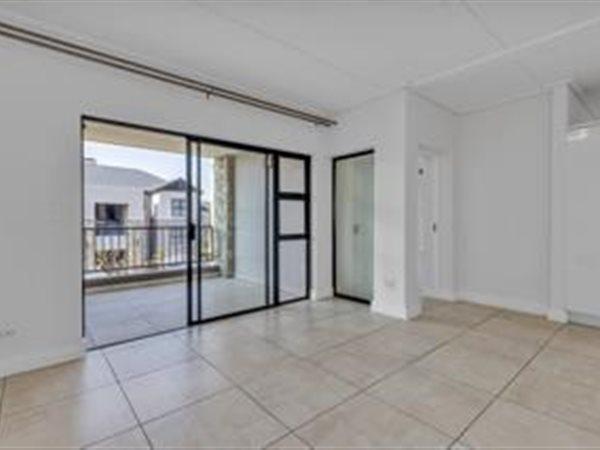 To Let 3 Bedroom Property for Rent in Waterfall Eastern Cape